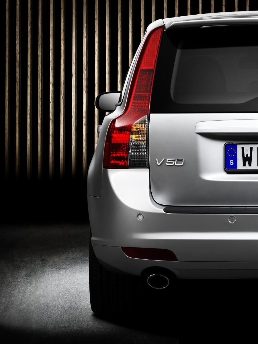  Volvo V50 T5 2007 года  (фото 38 из 47)
